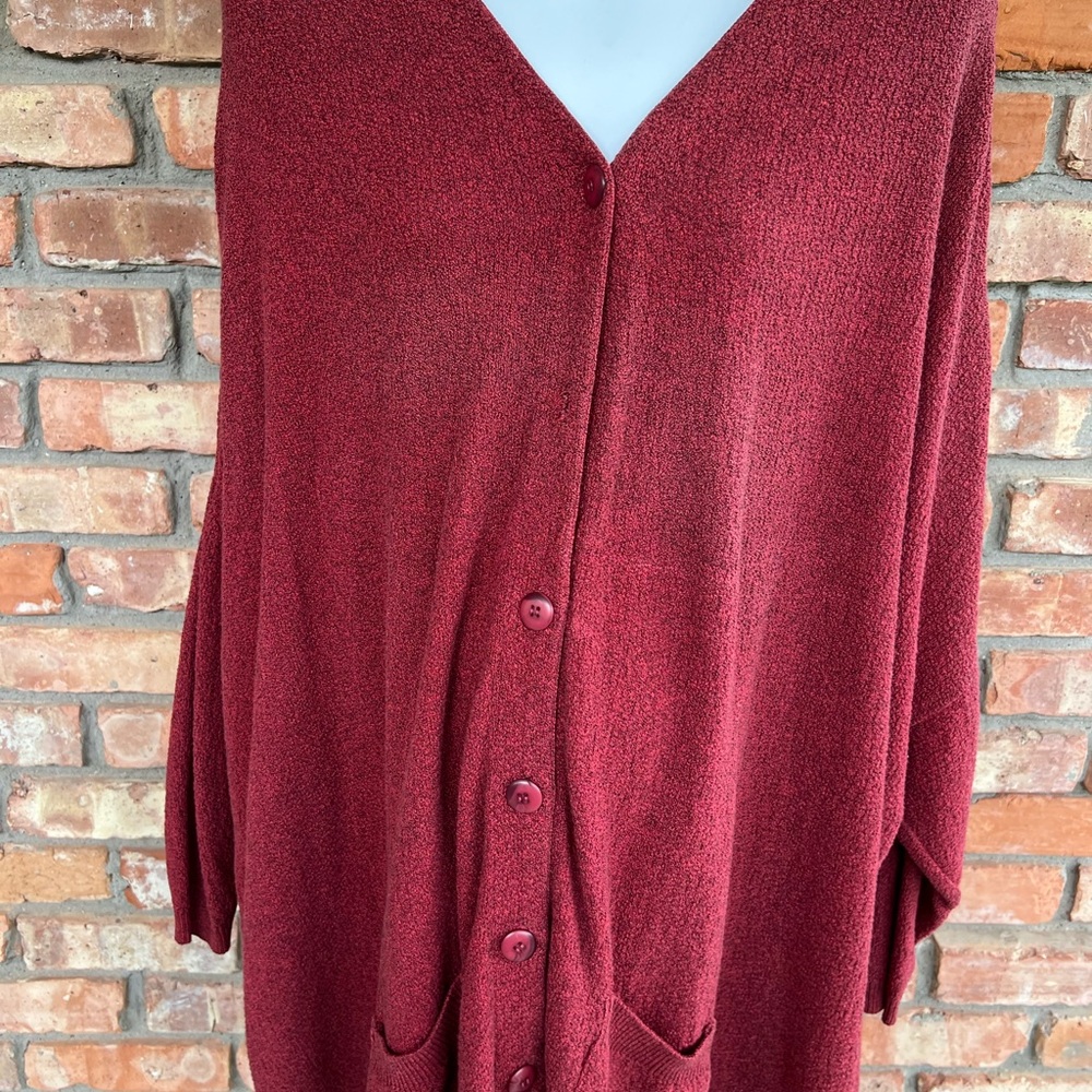 Princess Design by Stephanie Schuster Women's marled Red Button-Up Sweater
